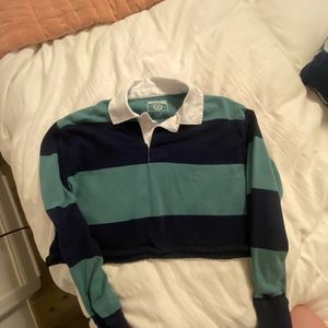 cropped american eagle long sleeve shirt